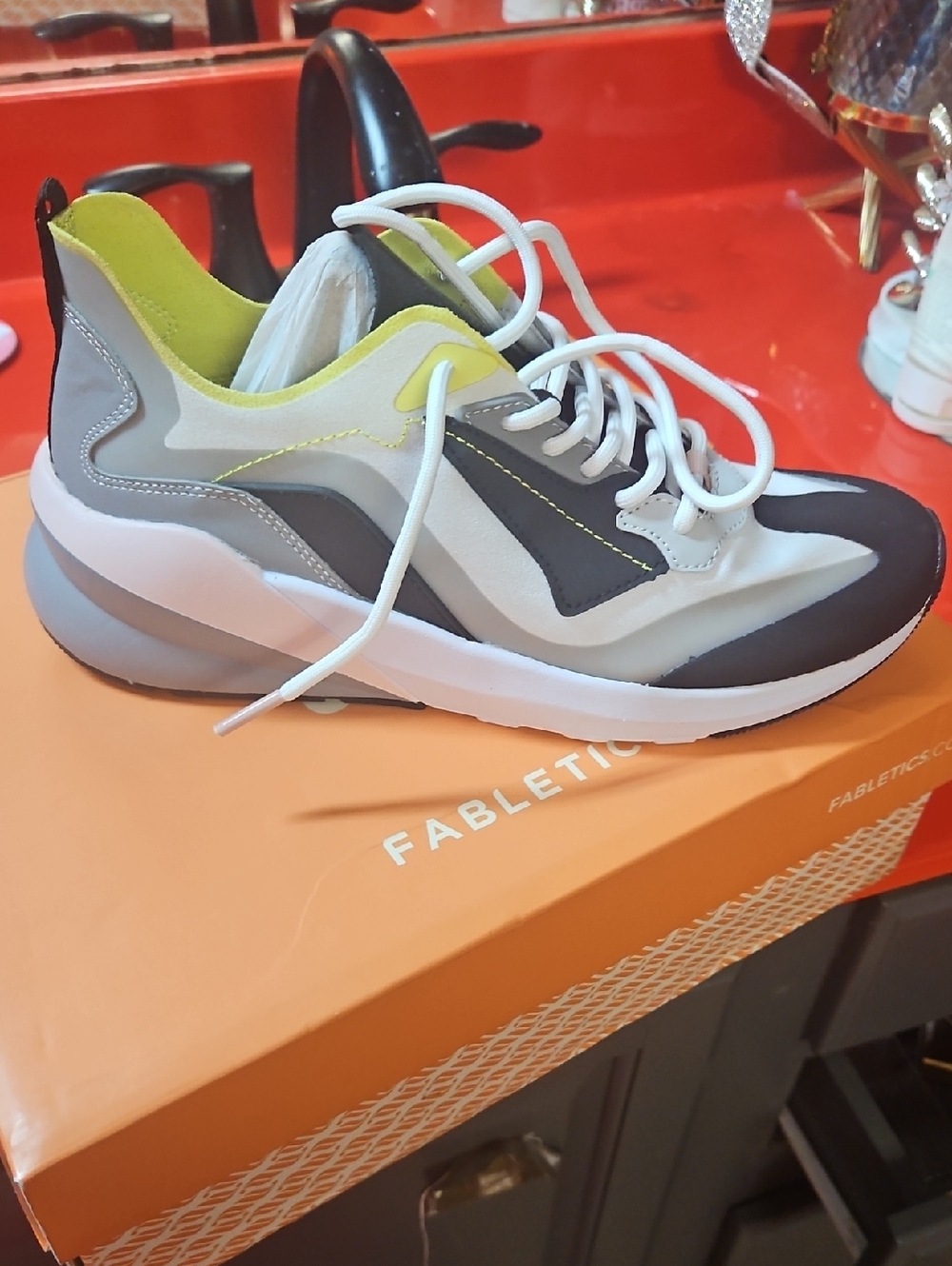 Brand New Fabletics Chunky Trainer in White, Gray & Lime